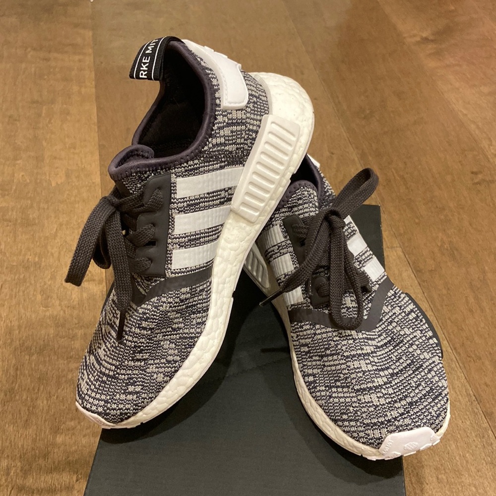 Adidas NMD R1 - Oreo - Size 6.5